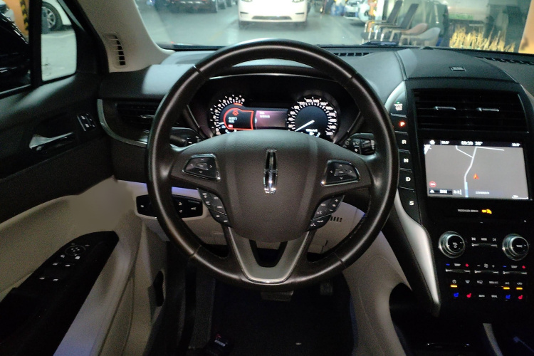 林肯MKC 2017款 2.0T 两驱尊雅版局部细节13