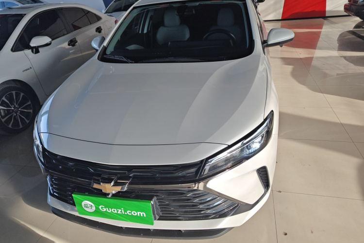 雪佛兰 科鲁泽 2024款 1.5L 双离合悦享版车身外观2