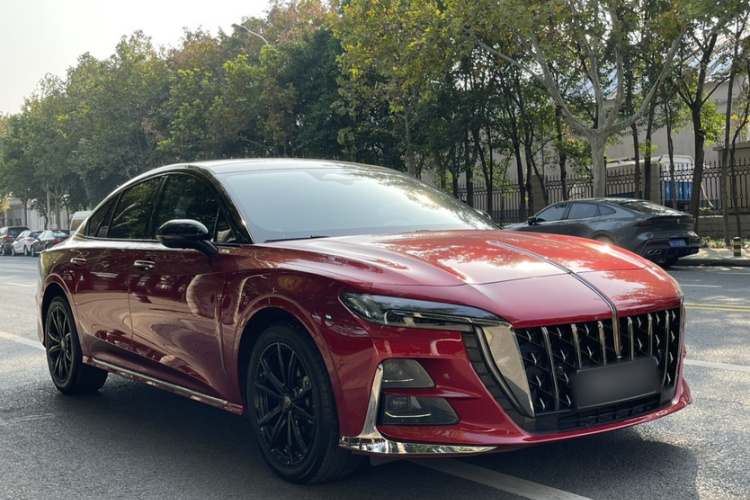 红旗H6 2023款 2.0T 致臻版车身外观6001