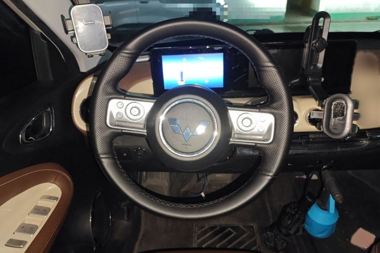 五菱汽车 五菱缤果 2023款 203km 舒享款局部细节13