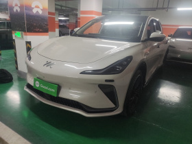 智己汽车 智己LS7 2023款 77kWh Urban Fit后驱版