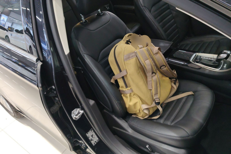 福特 蒙迪欧 2013款 2.0L GTDi200豪华型局部细节41