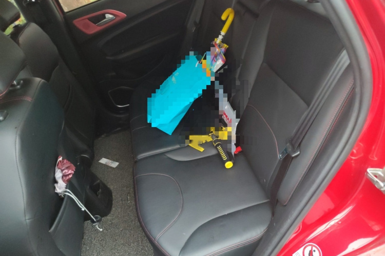 中华V3 2015款 1.5L 自动智能型中控内饰7004