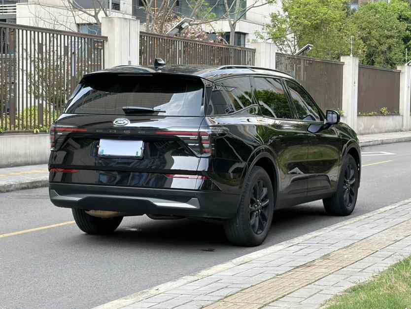 福特 2024款 锐界L 2.0T EcoBoost 四驱七座时尚型(2)