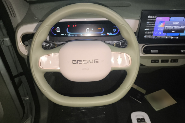 吉利银河 熊猫 2025款 210km 元气熊局部细节13