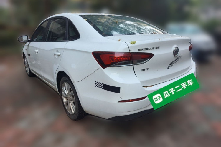 别克 英朗 2018款 15T 双离合精英型 国V车身外观5