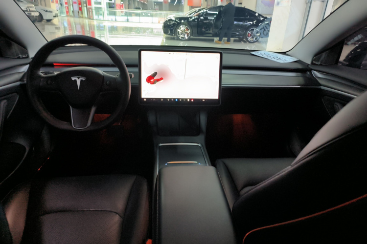 特斯拉 Model 3 2021款 标准续航后驱升级版中控内饰7002