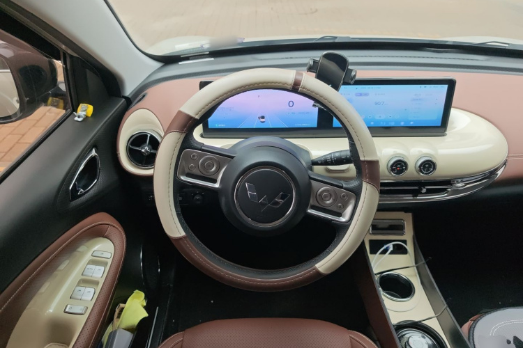 五菱汽车 五菱缤果 2023款 410km 灵犀尊享款中控内饰13