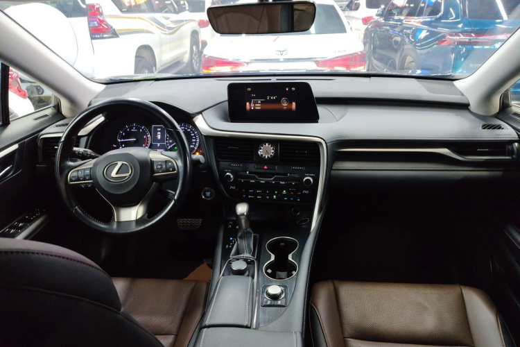 雷克萨斯RX 2016款 300 两驱精英版 国V中控内饰12