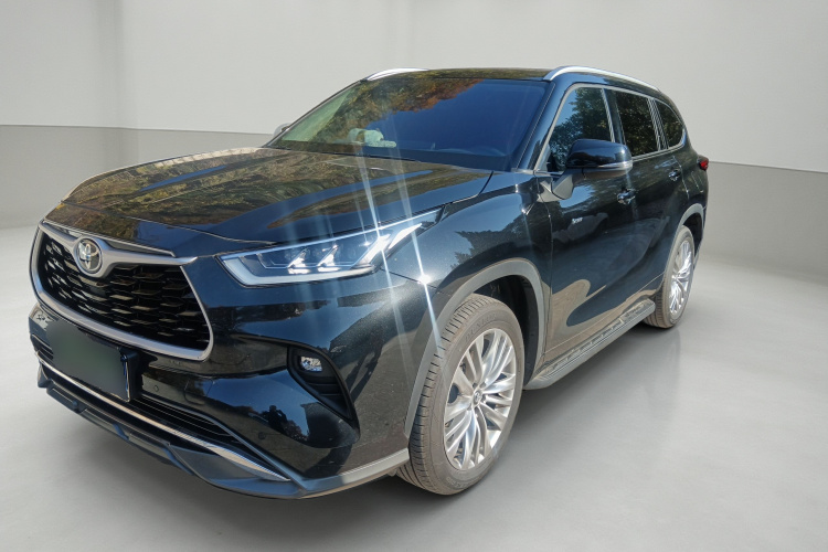 丰田 汉兰达 2024款 2.5L智能电混双擎四驱尊贵版 7座车身外观1