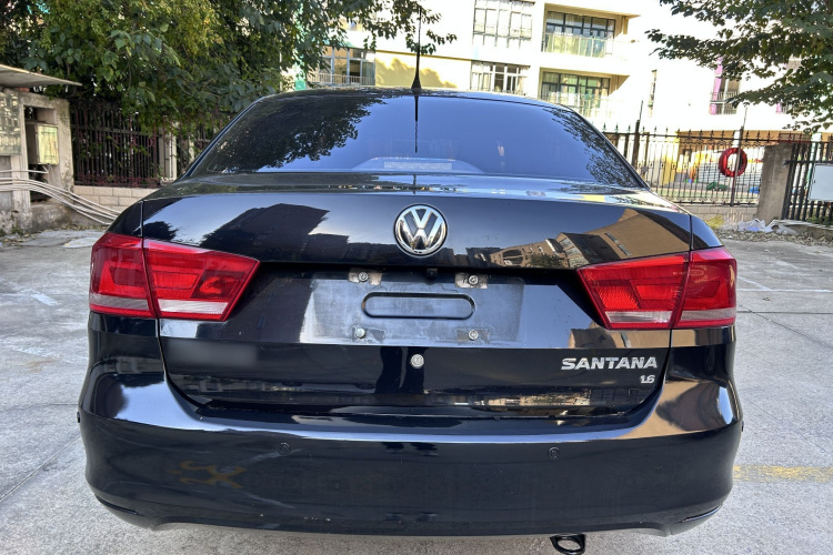 大众 桑塔纳 2015款 1.6L 自动风尚版车身外观6005