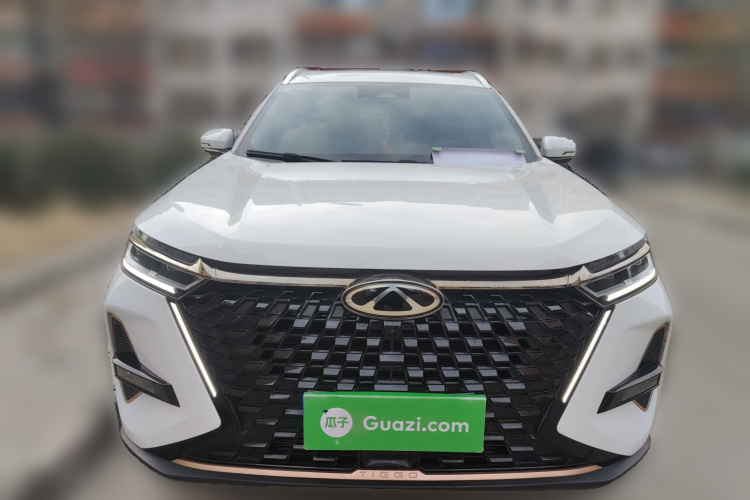 奇瑞 瑞虎8 PRO 2024款 冠军版 390T 两驱巅峰版 5座车身外观2