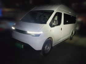 江铃 E福顺 2025款 明窗版 53.58kwh 中轴中顶