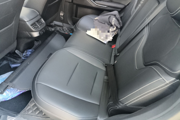 哈弗H6 2022款 第三代 1.5T 自动两驱Max中控内饰7004