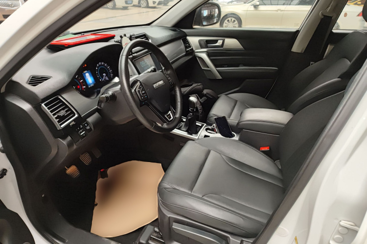 哈弗H2 2016款 红标 1.5T 手动两驱豪华型中控内饰20