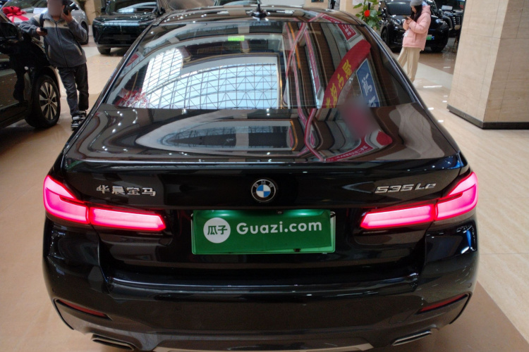 宝马5系新能源 2021款 535Le M运动套装车身外观6004