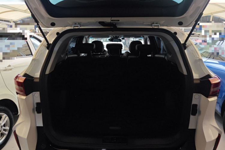 东南DX8S 2022款 1.5T DCT酋长版 5座局部细节23