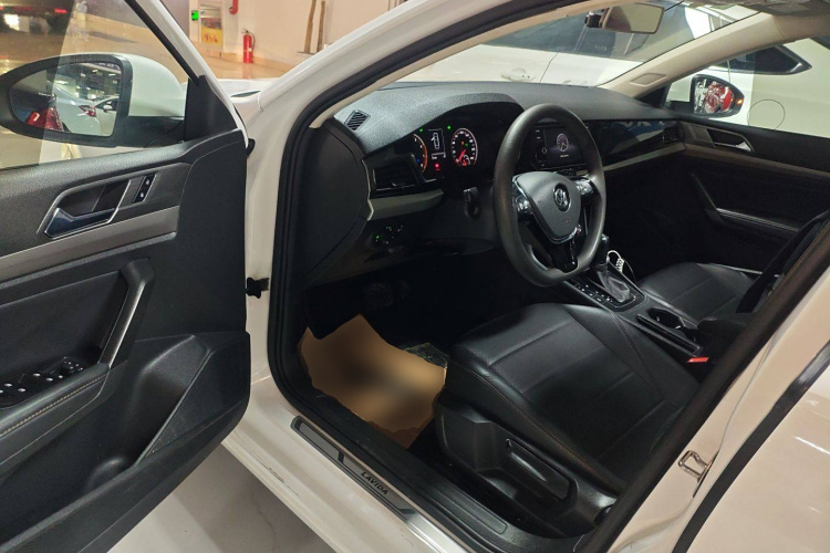 大众 朗逸 2019款 1.5L 自动舒适版 国VI中控内饰20