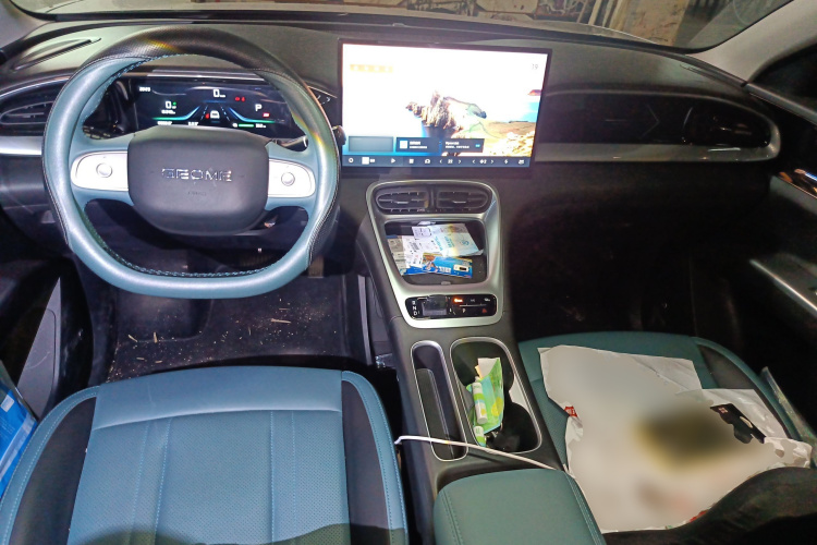 吉利银河 星愿 2025款 UP 410km 探索版中控内饰12