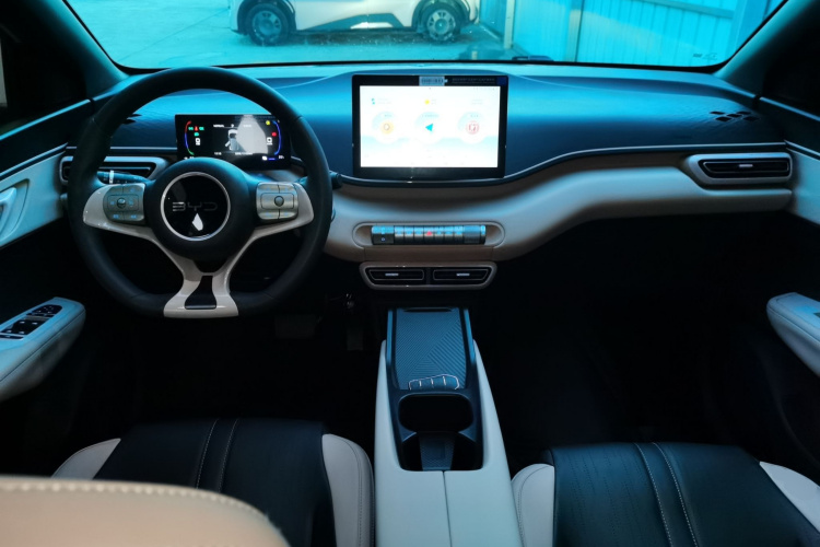 比亚迪 海鸥 2025款 305km 活力版中控内饰7002