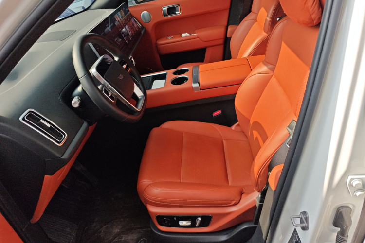 理想汽车 理想L7 2023款 Pro中控内饰19