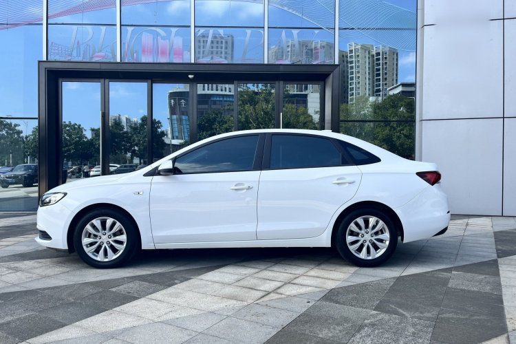 别克 英朗 2021款 改款 典范 1.5L 自动精英型车身外观6006