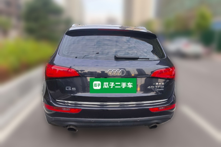 奥迪Q5 2016款 40 TFSI 技术型车身外观6