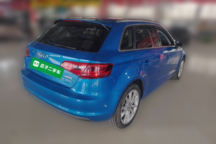奥迪A3 2015款 Sportback 35 TFSI 百万纪念舒享型车身外观6005