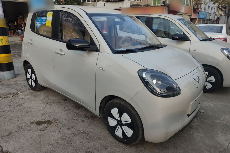 五菱汽车 宏光MINIEV 2025款 四门版 进阶款车身外观3