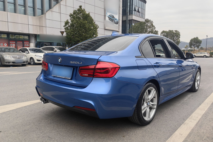 宝马3系 2019款 320Li M运动套装车身外观6004