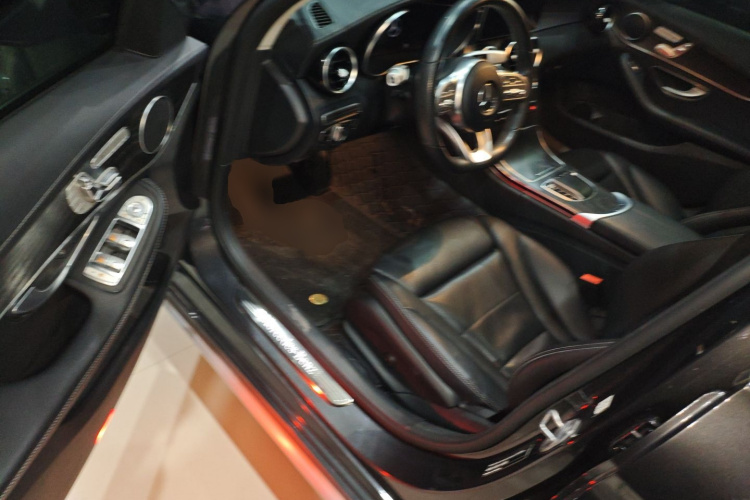 奔驰C级 2021款 C 260 L 运动版中控内饰20