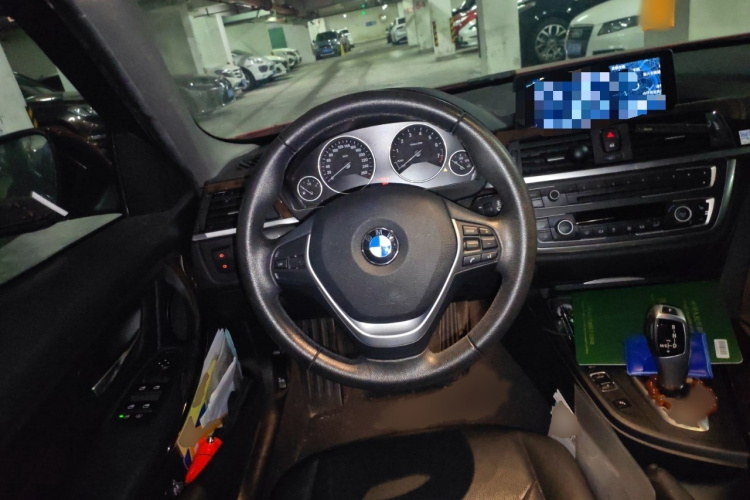 宝马3系 2013款 改款 320Li 豪华设计套装局部细节13