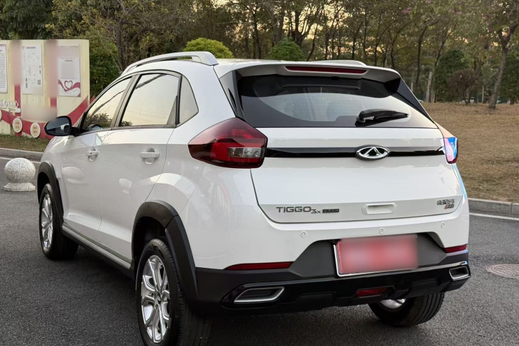 奇瑞 瑞虎3X 2022款 PLUS 1.5L CVT时尚版车身外观6006