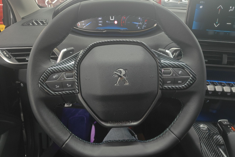 标致5008 2021款 400THP 7座豪华版局部细节13