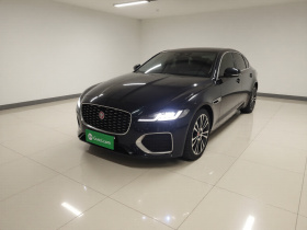 捷豹XFL 2022款 XFL 2.0T P250 两驱尊享豪华版