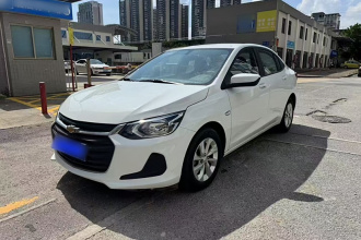 雪佛兰 科沃兹 2022款 325T 自动欣悦版