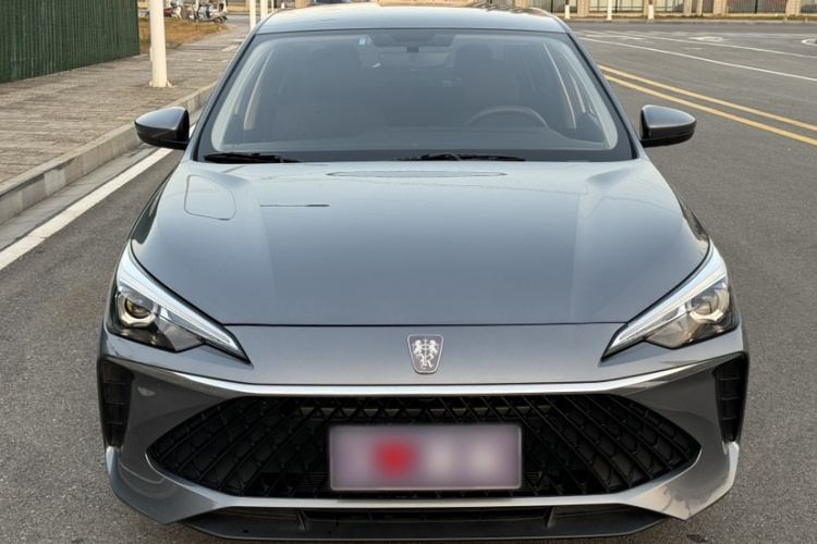 荣威i5 2023款 1.5L 手动舒享版车身外观6007