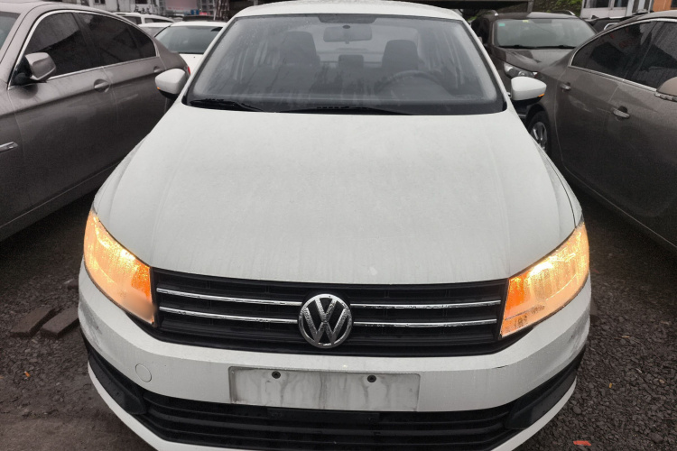 大众 桑塔纳 2021款 1.5L 自动风尚版车身外观2