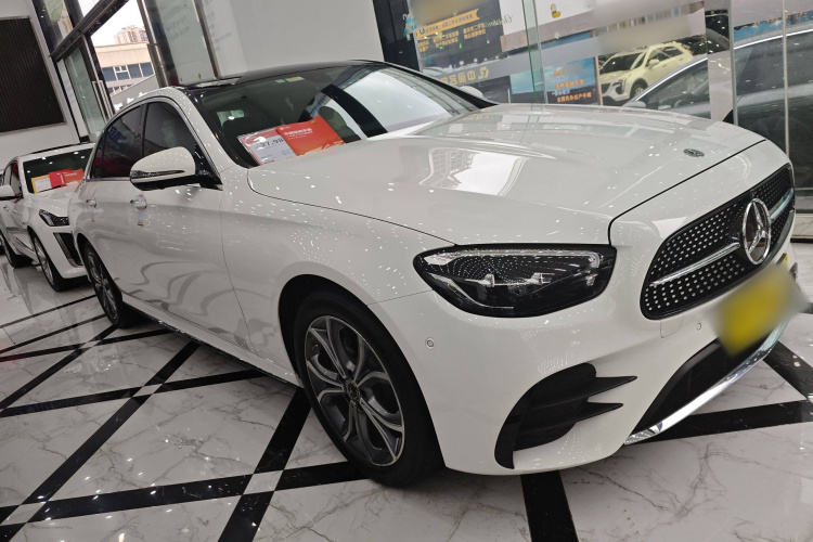奔驰E级 2021款 E 300 L 运动时尚型车身外观6002