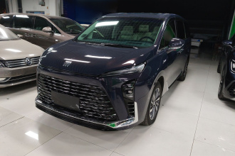 别克GL8新能源 2026款 陆尊 奢享版