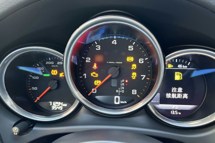 保时捷 2017款  Macan 2.0T局部细节14