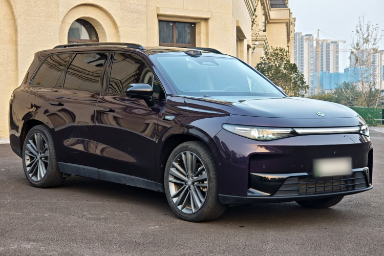 零跑汽车 零跑C16 2026款 增程 280激光雷达智尊版 5座车身外观6004