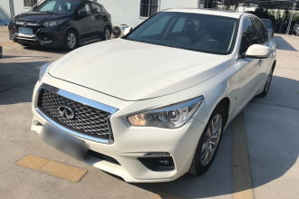英菲尼迪Q50L 2022款 2.0T 舒适版