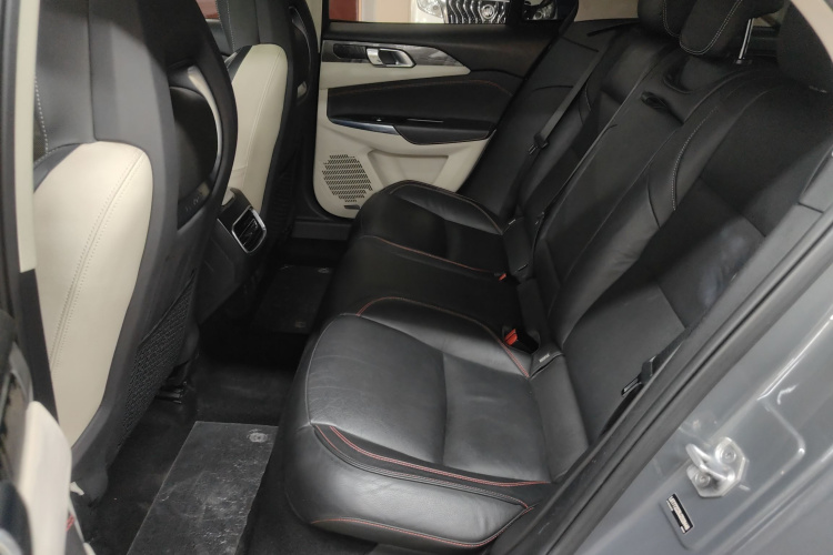 领克02 2018款 1.5T DCT两驱耀Pro版 国V中控内饰21