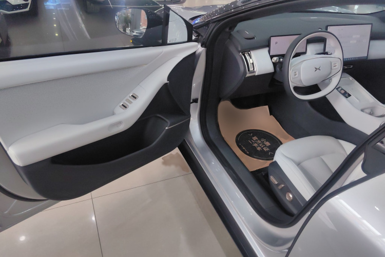 小鹏P7+ 2024款 超长续航 Max中控内饰7003