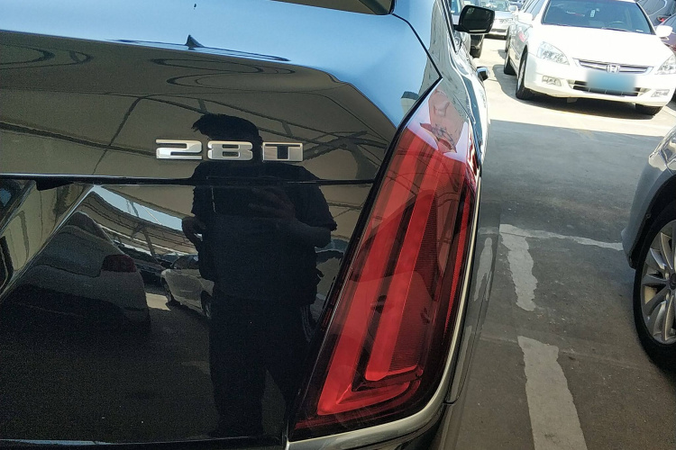 凯迪拉克CT6 2017款 28T 精英型车身外观6004