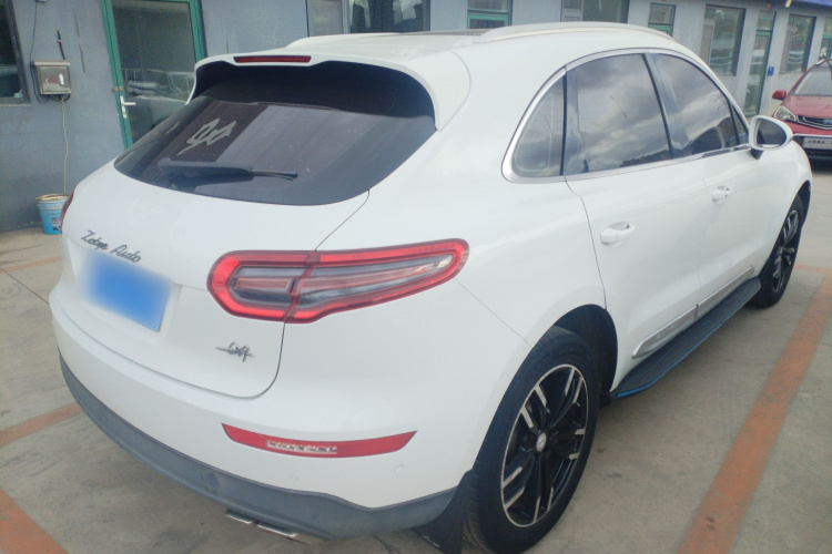 众泰SR9 2017款 2.0T 自动极致之梦版车身外观7