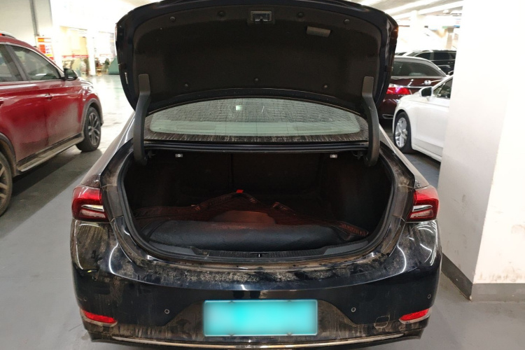 别克 君越 2021款 552T 豪华型局部细节23