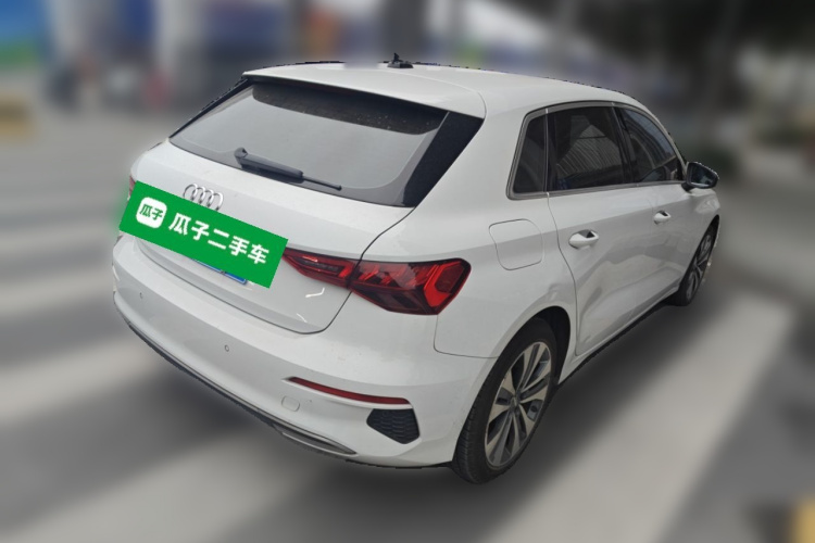 奥迪A3 2021款 Sportback 35 TFSI 进取致雅型车身外观7