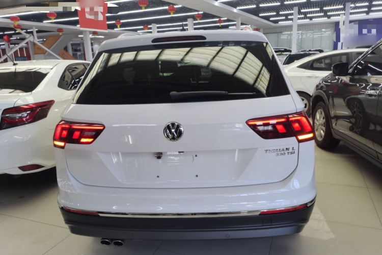 大众 途观L 2018款 330TSI 自动两驱舒适版车身外观6004